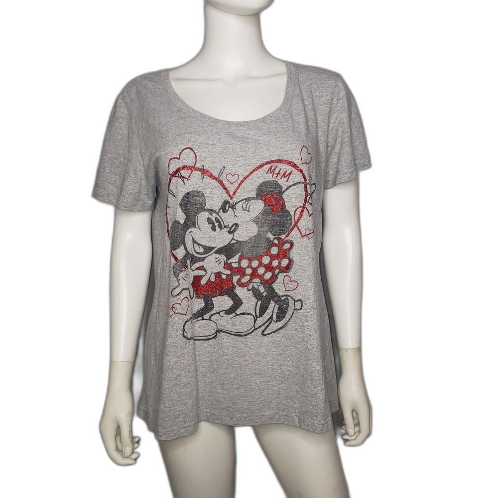 DISNEY STORE Mickey and Minnie Kiss Gray Short Sleeve T Shirt Womens Size XL